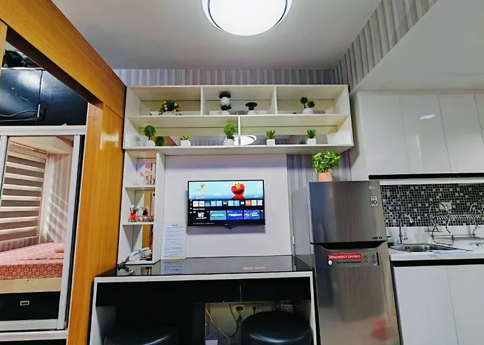 Shell Residences Moa&naia By-sandy * Manila